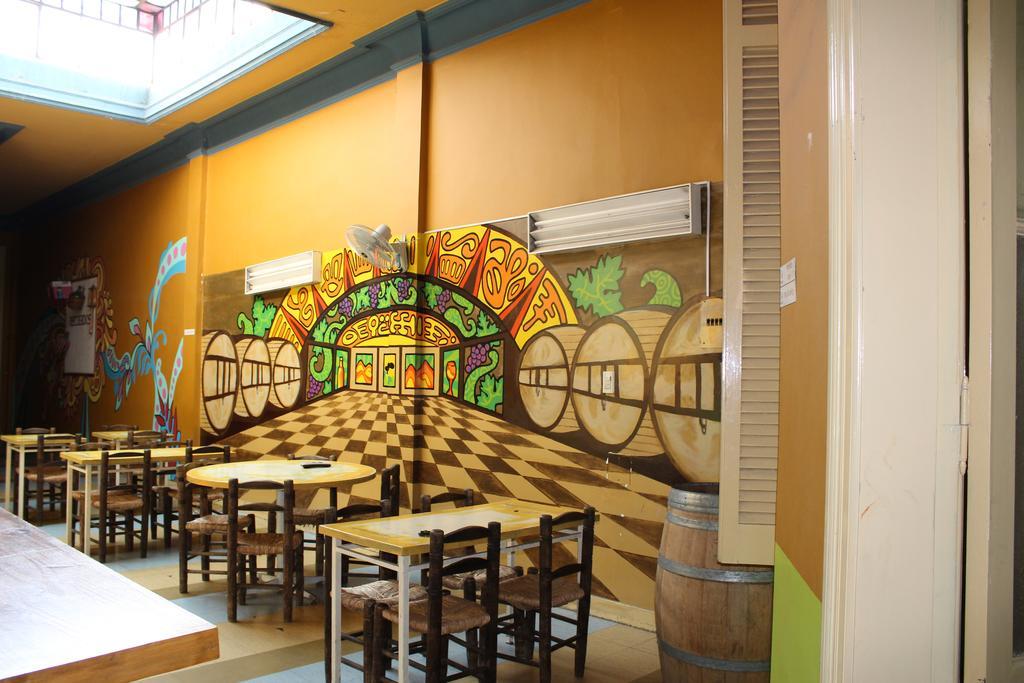 Malbec Hostel Central Mendoza Bagian luar foto
