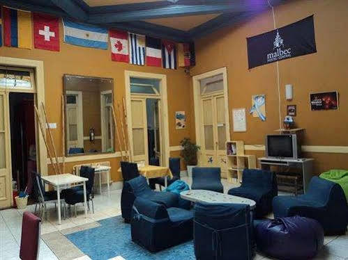 Malbec Hostel Central Mendoza Bagian luar foto